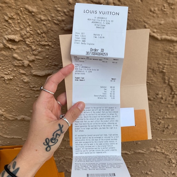 Louis Vuitton stellar sneaker size 37 - Picture 3 of 6